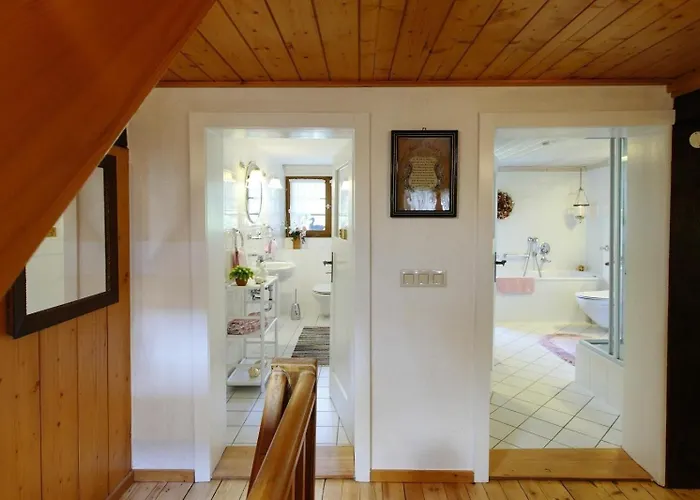 Im Gaessle, Kirchzarten, Dreisamtal بيت للعطل *